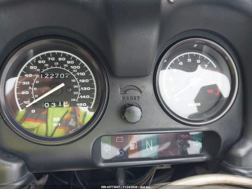 2001 BMW R1100 Rt VIN: WB10418A01ZT70155 Lot: 43773047