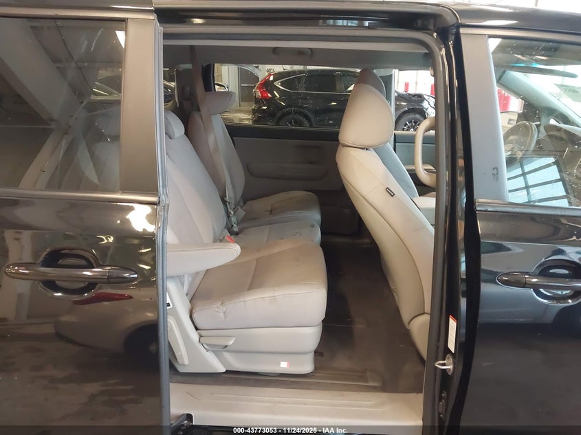 2016 Kia Sedona Lx VIN: KNDMB5C16G6157214 Lot: 43773053