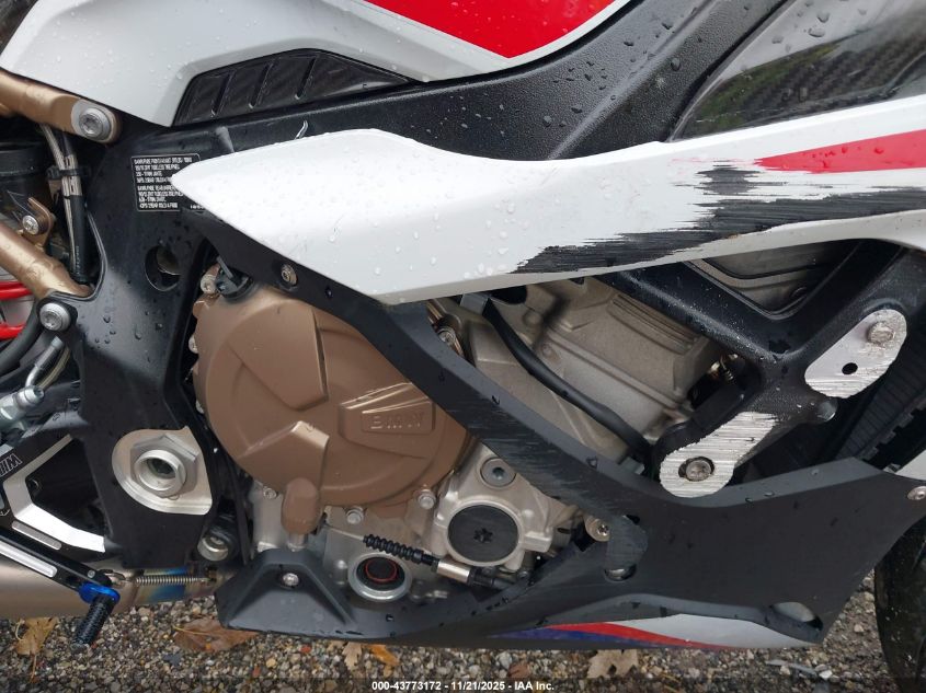2022 BMW S 1000 Rr VIN: WB10E2303N6F20951 Lot: 43773172