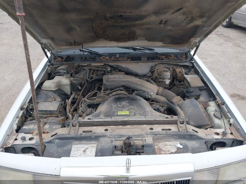 1991 Lincoln Town Car Executive VIN: 1LNCM81W3MY666338 Lot: 43773236