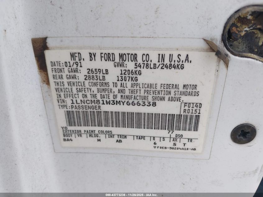 1991 Lincoln Town Car Executive VIN: 1LNCM81W3MY666338 Lot: 43773236