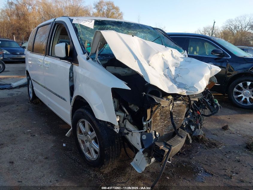 CHRYSLER TOWN & COUNTRY TOURING