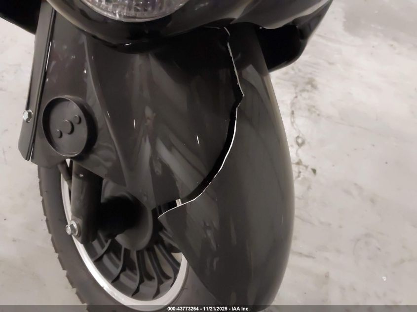 2024 Ic Corporation 100 VIN: HZ2TABGF6R1008421 Lot: 43773264