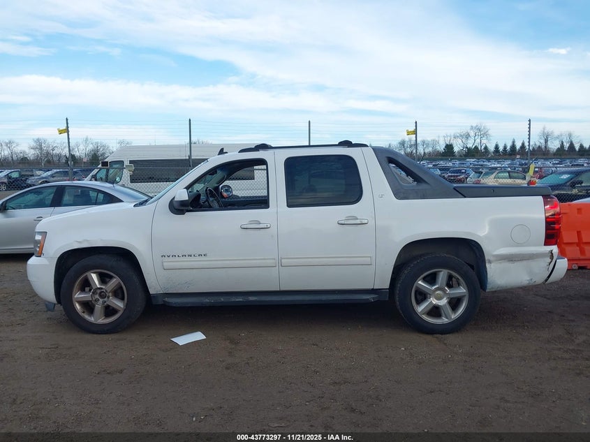 2011 Chevrolet Avalanche 1500 Lt1 VIN: 3GNTKFE31BG343984 Lot: 43773297