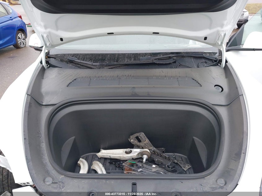 2021 Tesla Model Y Long Range Dual Motor All-Wheel Drive VIN: 5YJYGDEE7MF298774 Lot: 43773315