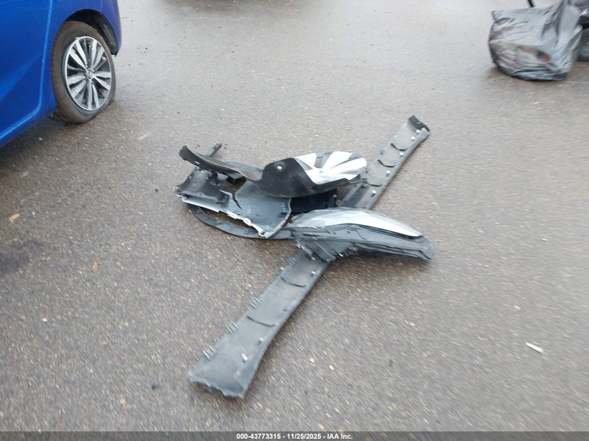 2021 Tesla Model Y Long Range Dual Motor All-Wheel Drive VIN: 5YJYGDEE7MF298774 Lot: 43773315