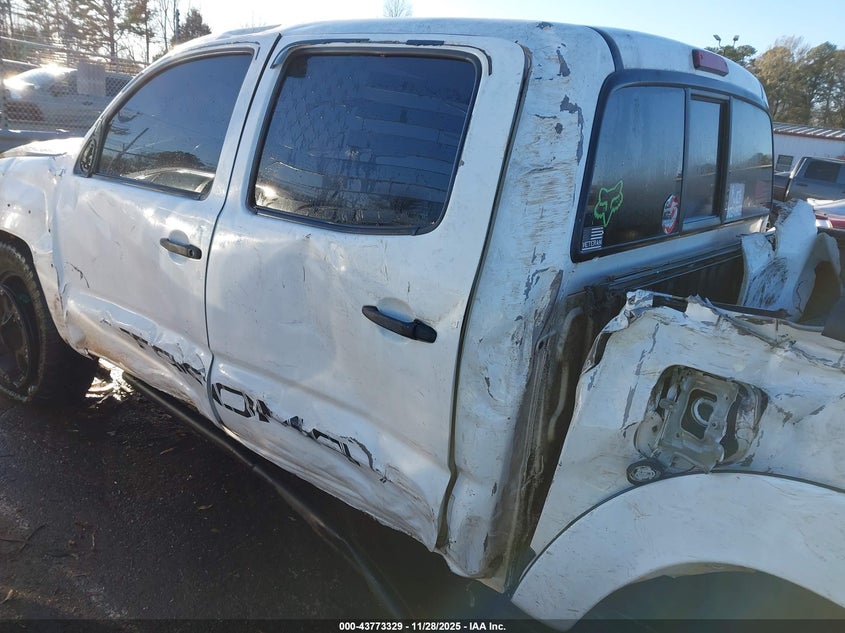 2011 Toyota Tacoma Base V6 VIN: 5TFLU4EN6BX002729 Lot: 43773329