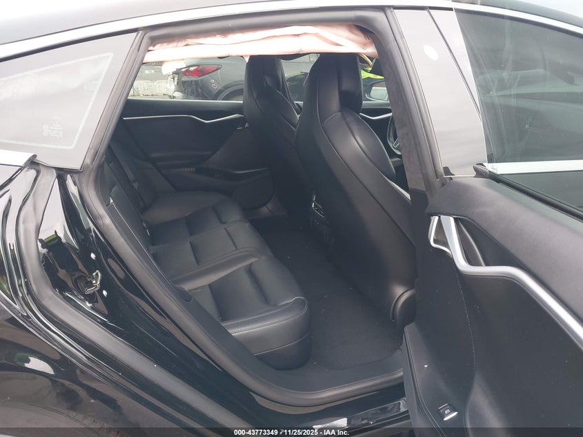 2017 Tesla Model S 100D/60D/75D/90D/P100D VIN: 5YJSA1E23HF214502 Lot: 43773349
