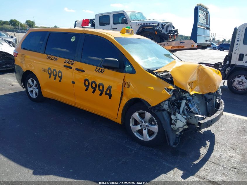 TOYOTA SIENNA L 7 PASSENGER