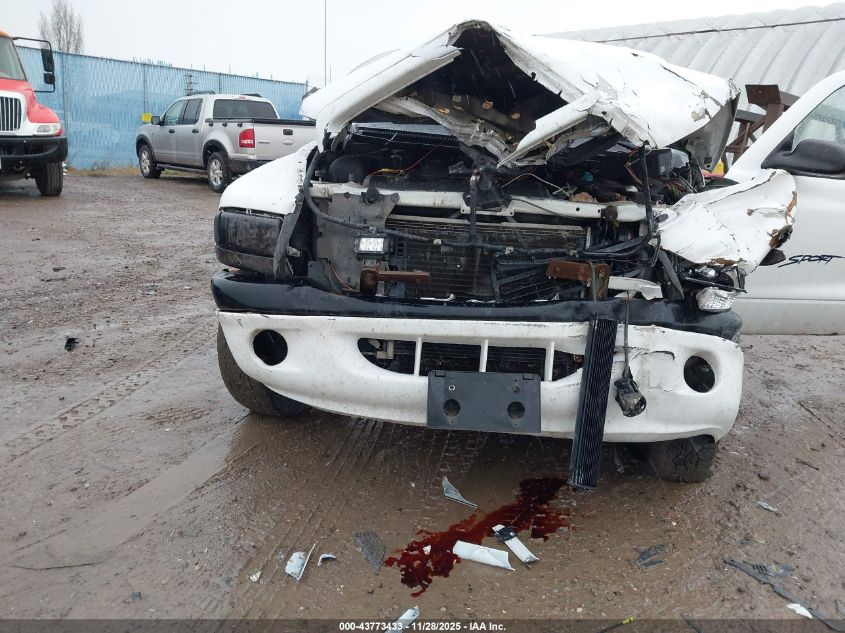 2000 Dodge Dakota Slt/Sport VIN: 1B7GG2AN7YS708813 Lot: 43773433