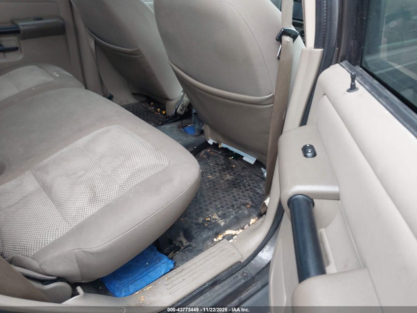 2005 Ford Explorer Sport Trac Adrenalin/Xls/Xlt VIN: 1FMZU67K75UB23702 Lot: 43773449