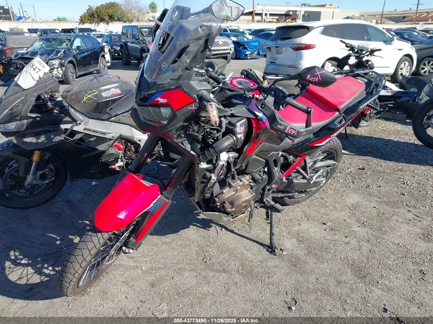 Vin: jh2fd1555rk000155, lot: 44268915, honda crf1000 d 20242