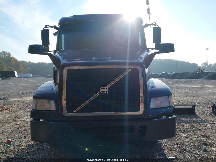 2014 Volvo Vn Vnm VIN: 4V4MC9EG1EN173768 Lot: 43773522