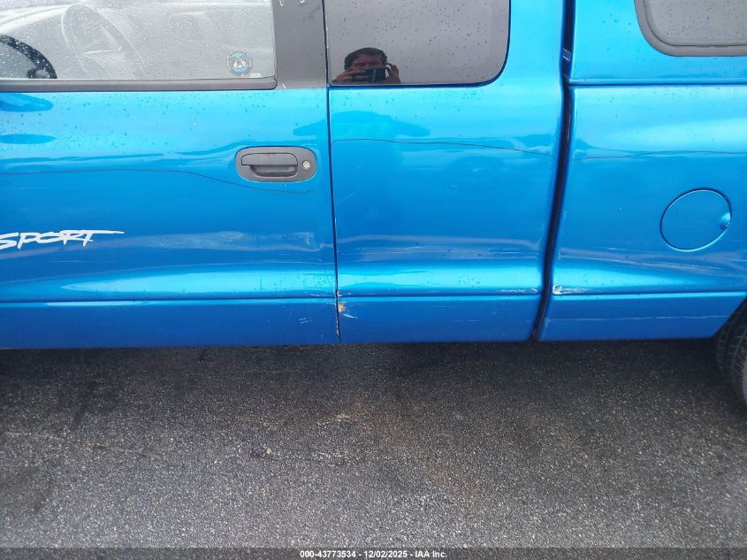 1999 Dodge Dakota Slt/Sport VIN: 1B7GL22X5XS155850 Lot: 43773534