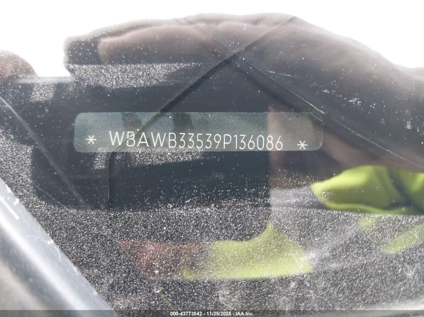2009 BMW 328I VIN: WBAWB33539P136086 Lot: 43773542