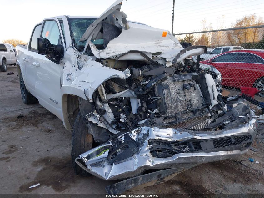 RAM 1500 LARAMIE 4X4 5 7 BOX