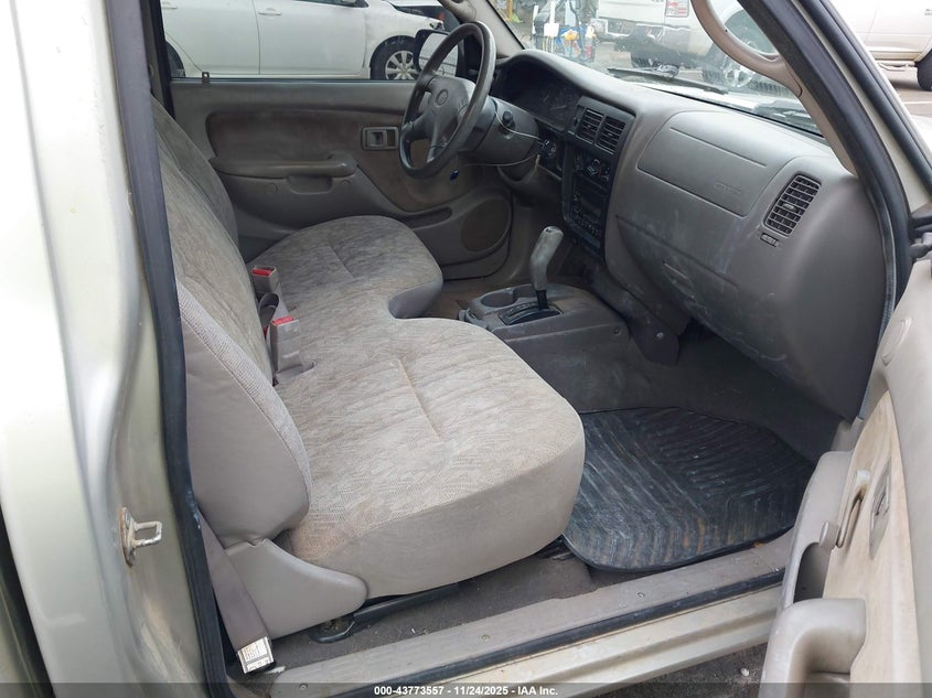 2004 Toyota Tacoma VIN: 5TENL42N04Z424331 Lot: 43773557