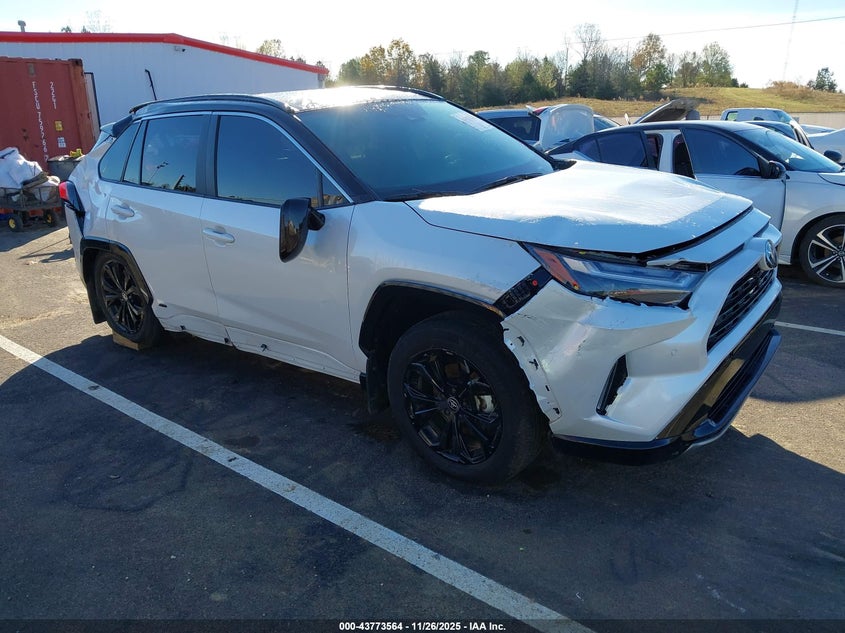 TOYOTA RAV4 HYBRID XSE