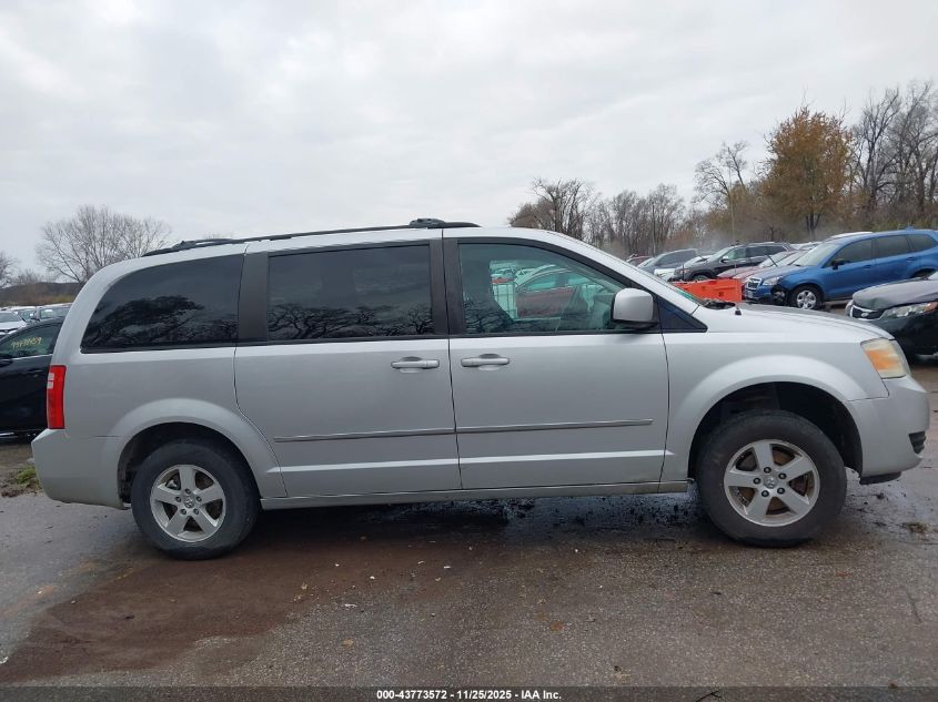 2010 Dodge Grand Caravan Sxt VIN: 2D4RN5D10AR443588 Lot: 43773572