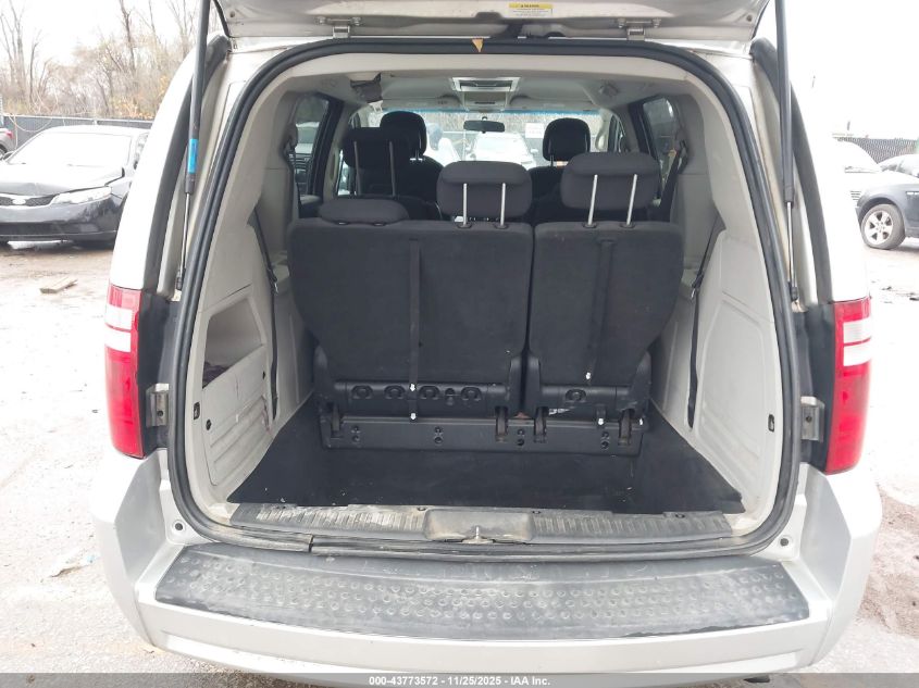 2010 Dodge Grand Caravan Sxt VIN: 2D4RN5D10AR443588 Lot: 43773572