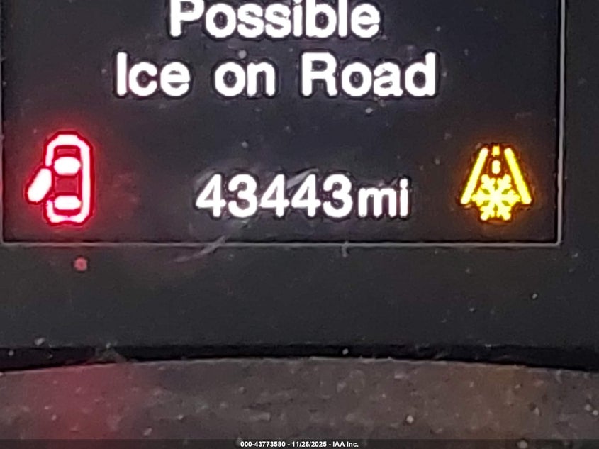 2015 Jeep Renegade Latitude VIN: ZACCJBBT1FPB27792 Lot: 43773580