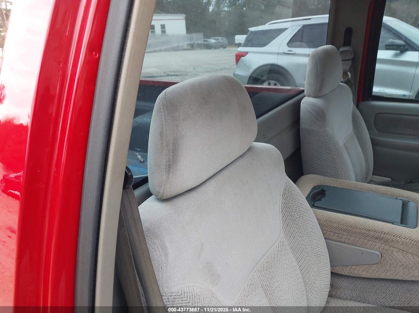 1998 GMC Sierra 1500 Sl Wideside VIN: 1GTEC14R2WZ510432 Lot: 43773687