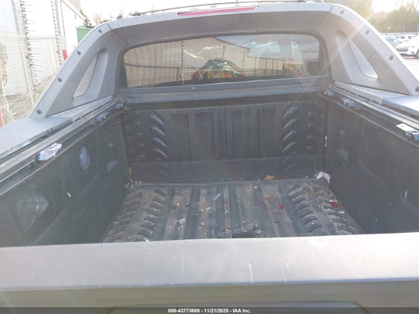 2004 Chevrolet Avalanche 1500 VIN: 3GNEC12T74G112121 Lot: 43773689