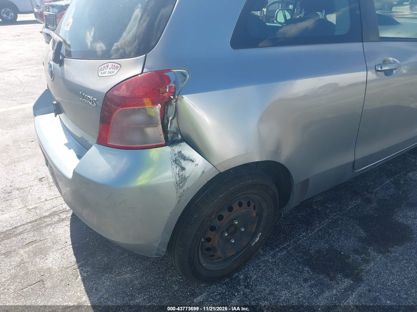 2008 Toyota Yaris VIN: JTDJT923885211565 Lot: 43773699