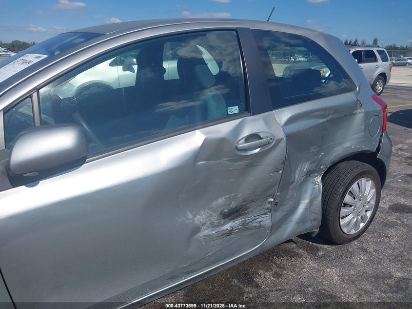 2008 Toyota Yaris VIN: JTDJT923885211565 Lot: 43773699