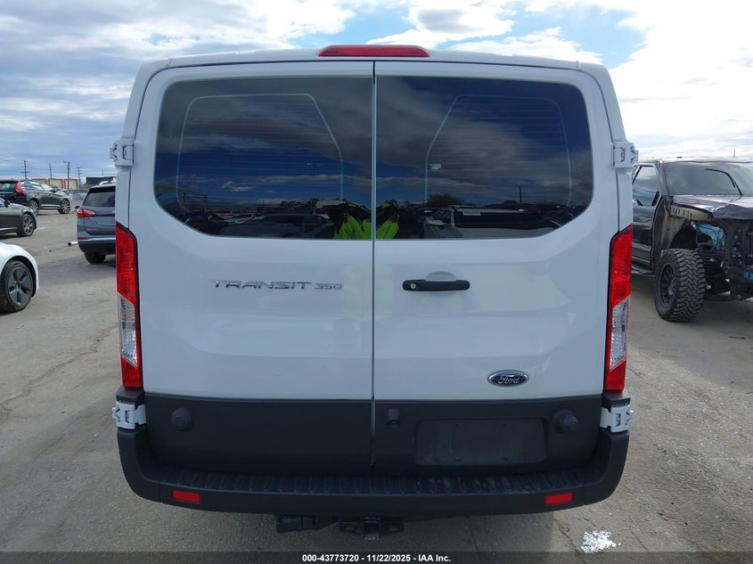 2024 Ford Transit Passenger Xl VIN: 1FBAX2Y82RKA77819 Lot: 43773720