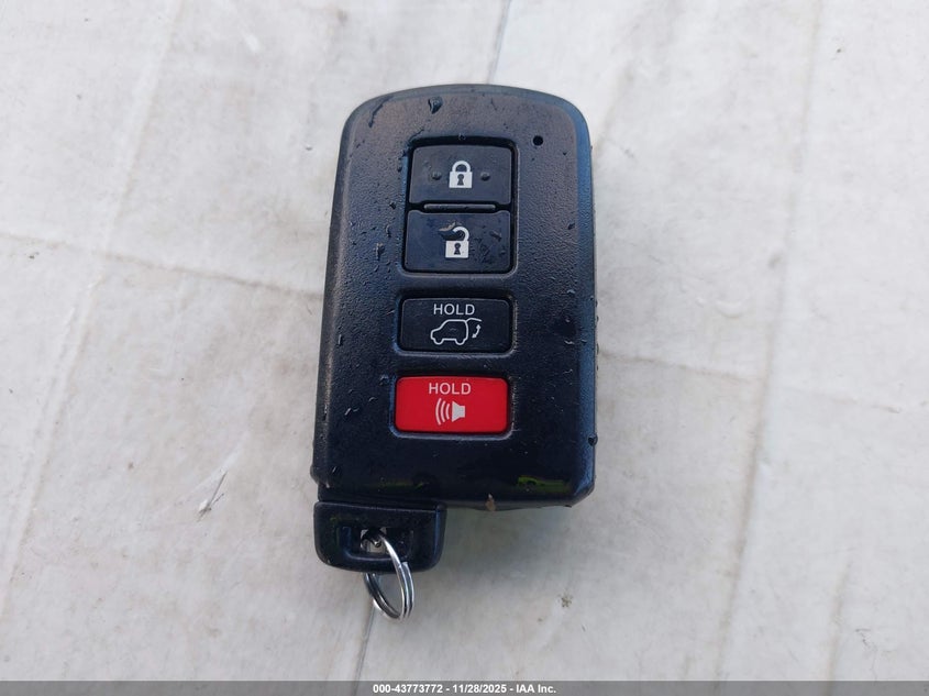 2018 Toyota Highlander Hybrid Xle VIN: 5TDJGRFH1JS049255 Lot: 43773772