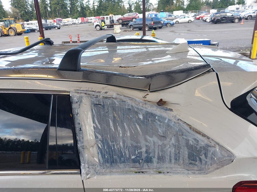 2018 Toyota Highlander Hybrid Xle VIN: 5TDJGRFH1JS049255 Lot: 43773772