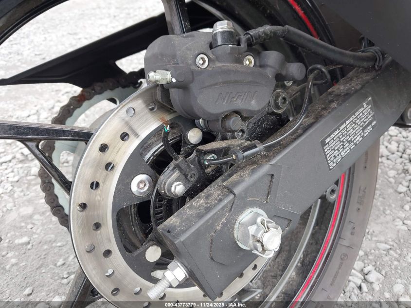 2025 Kawasaki Ex500 VIN: ML5EXGG17SDA41906 Lot: 43773779