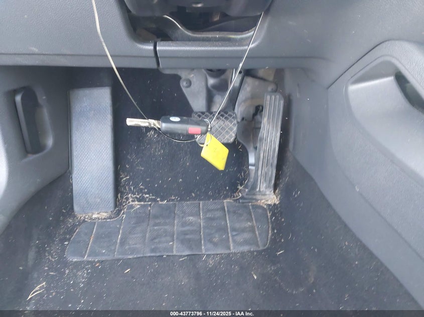 2008 Volkswagen Rabbit S VIN: WVWBA71K98W131015 Lot: 43773796