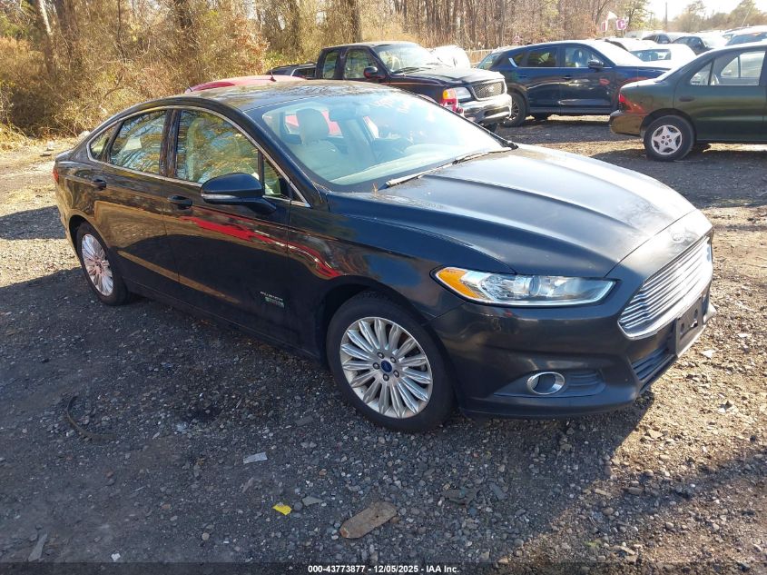 FORD FUSION SE LUXURY