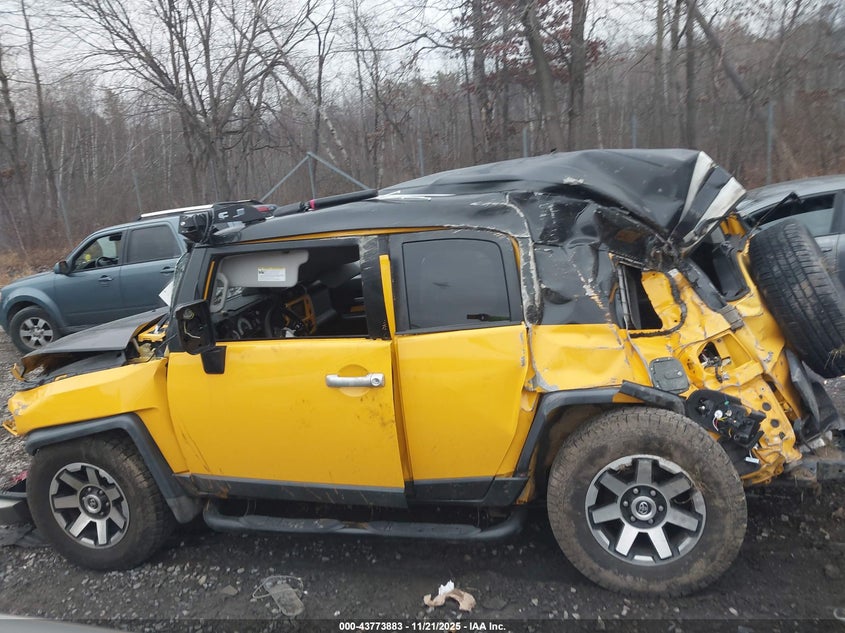 2007 Toyota Fj Cruiser VIN: JTEBU11F970084525 Lot: 43773883