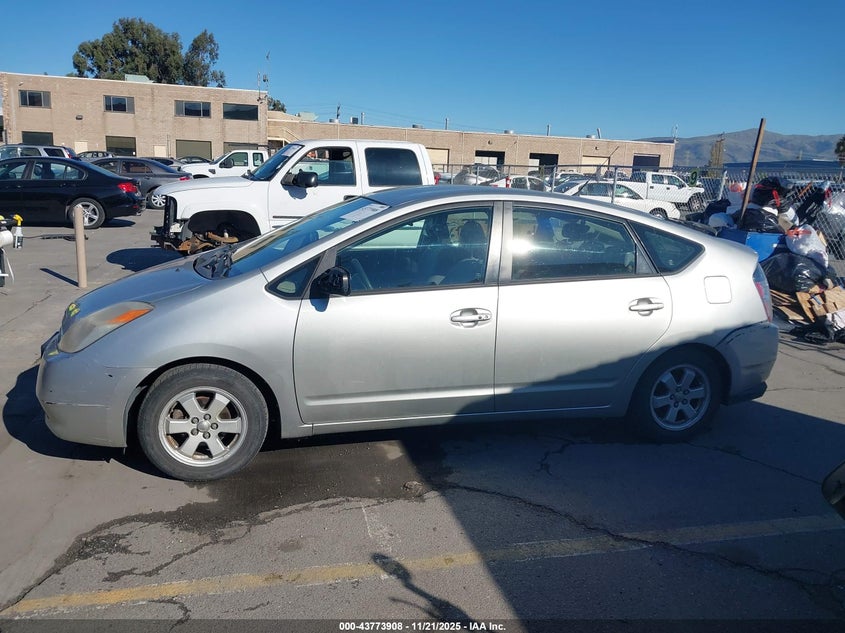 2005 Toyota Prius VIN: JTDKB20U753007809 Lot: 43773908