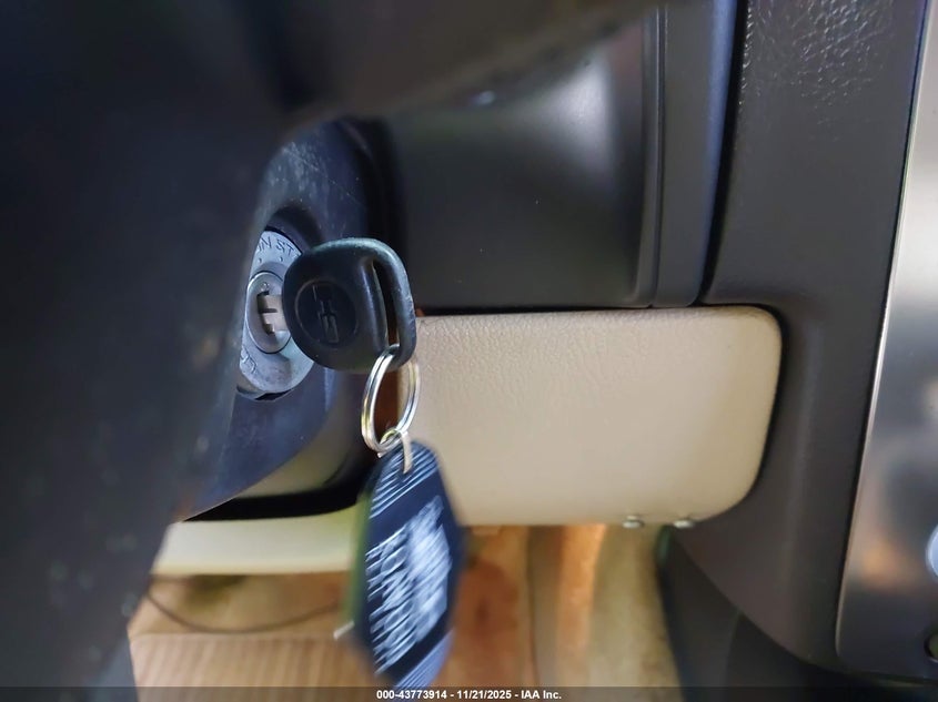 2007 Hummer H3 Suv VIN: 5GTDN13E978105558 Lot: 43773914