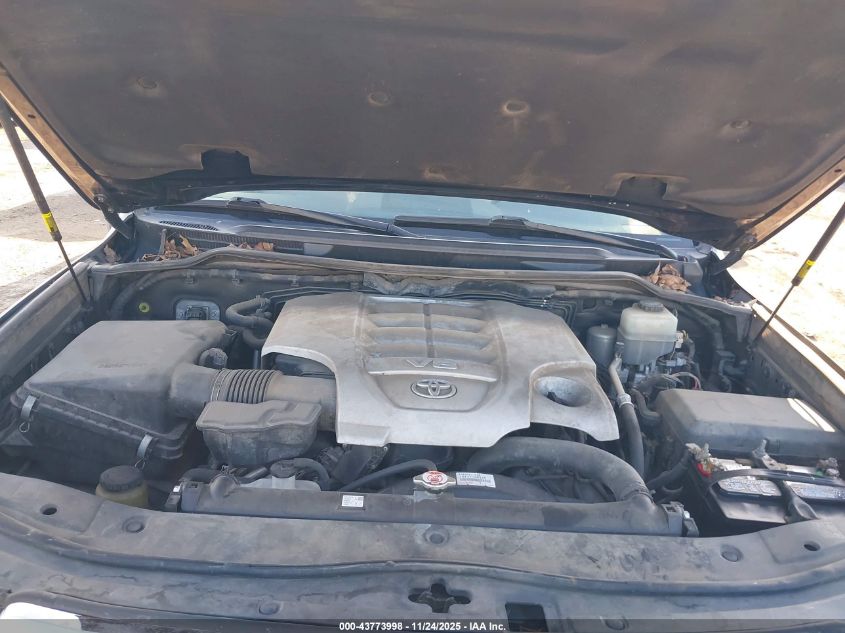 2015 Toyota Land Cruiser V8 VIN: JTMHY7AJ3F4032602 Lot: 43773998