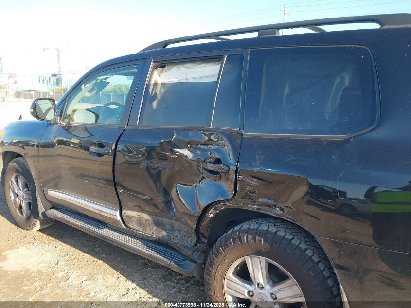 2015 Toyota Land Cruiser V8 VIN: JTMHY7AJ3F4032602 Lot: 43773998