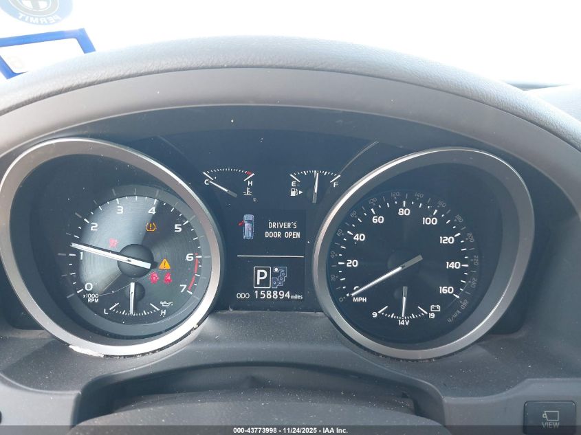 2015 Toyota Land Cruiser V8 VIN: JTMHY7AJ3F4032602 Lot: 43773998