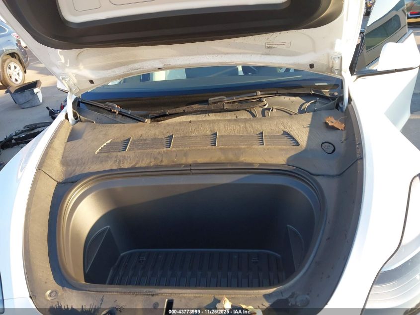 2024 Tesla Model Y Performance Dual Motor All-Wheel Drive VIN: 7SAYGDEF7RF049507 Lot: 43773999