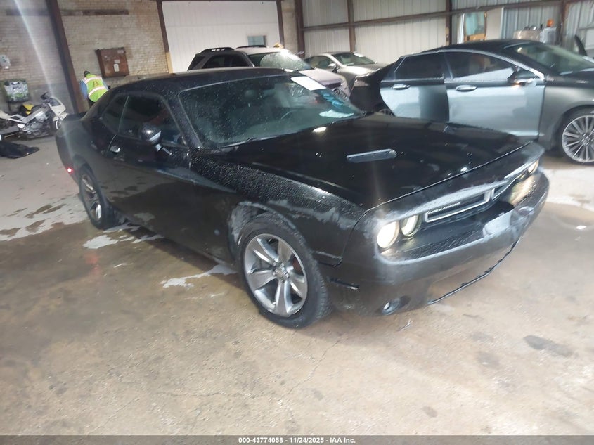 DODGE CHALLENGER SXT