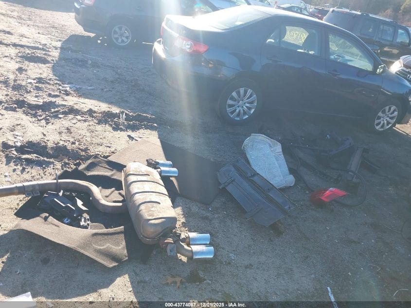 2015 Volkswagen Golf R 4-Door VIN: WVWLF7AU0FW274262 Lot: 43774087