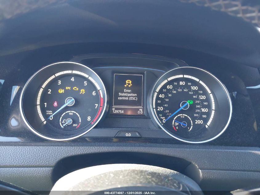 2015 Volkswagen Golf R 4-Door VIN: WVWLF7AU0FW274262 Lot: 43774087