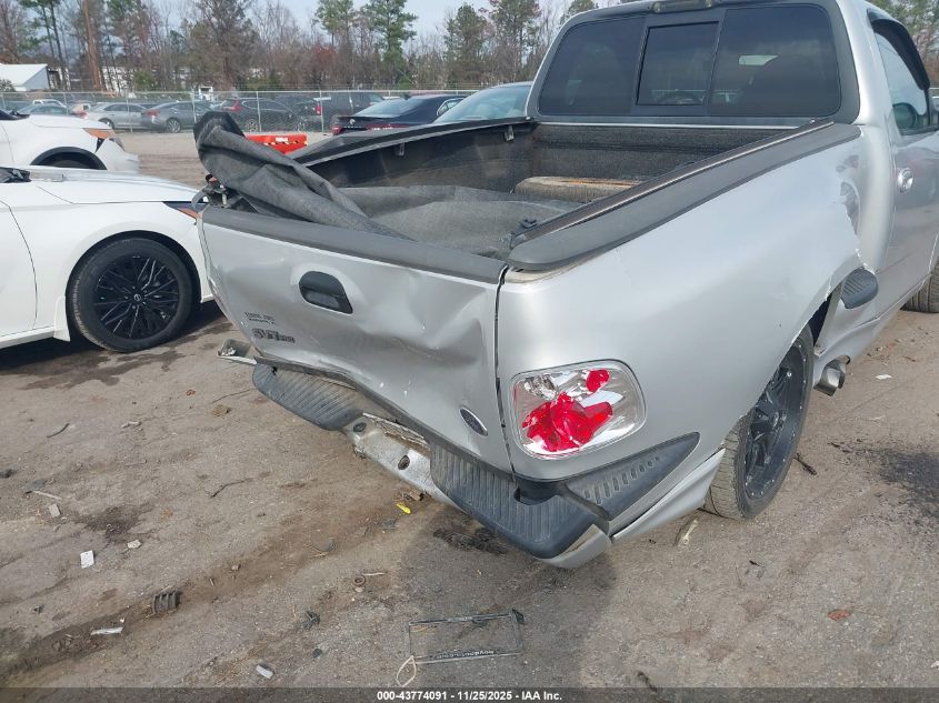 2001 Ford F-150 Svt Lightning VIN: 2FTZF07331CA84864 Lot: 43774091