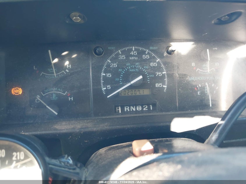 1995 Ford Econoline E350 VIN: 1FBHE31G6SHA38729 Lot: 43774148