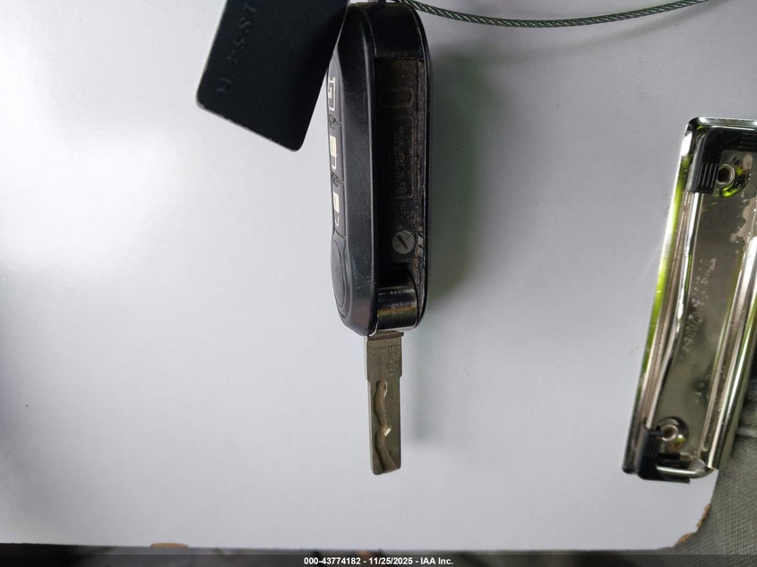 2021 Ram Promaster 2500 High Roof 159 Wb VIN: 3C6LRVDG4ME570174 Lot: 43774182