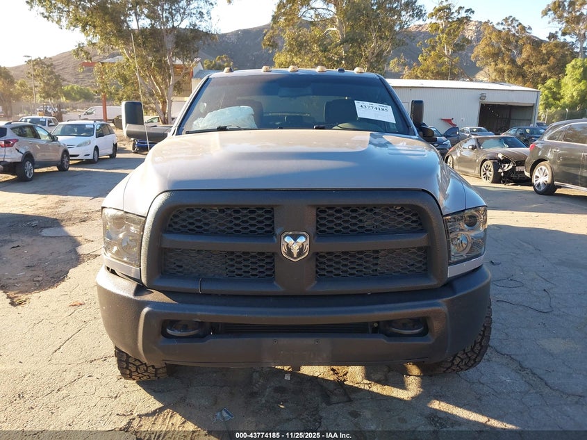 2013 Ram 3500 Chassis Tradesman/Slt/Laramie VIN: 3C7WR9CL1DG529312 Lot: 43774185