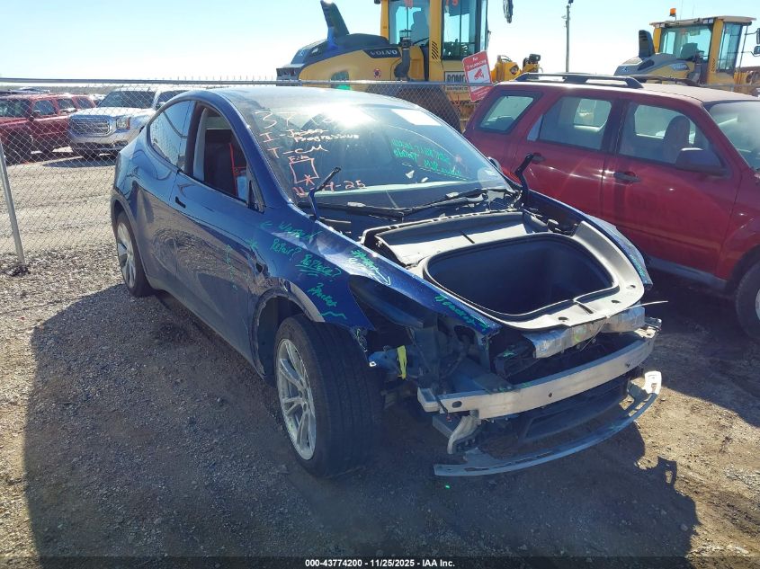 TESLA MODEL Y LONG RANGE DUAL MOTOR ALL-WHEEL DRIVE